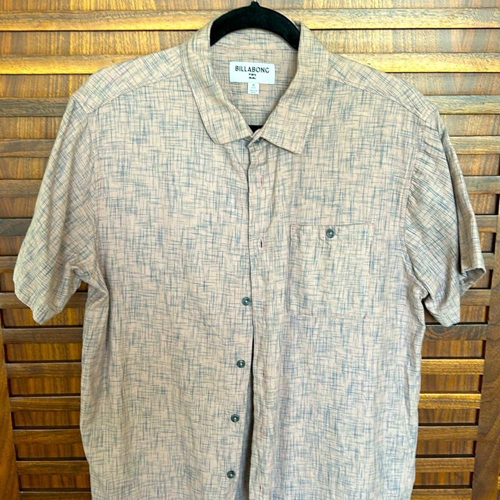 Billabong, medium casual shirt